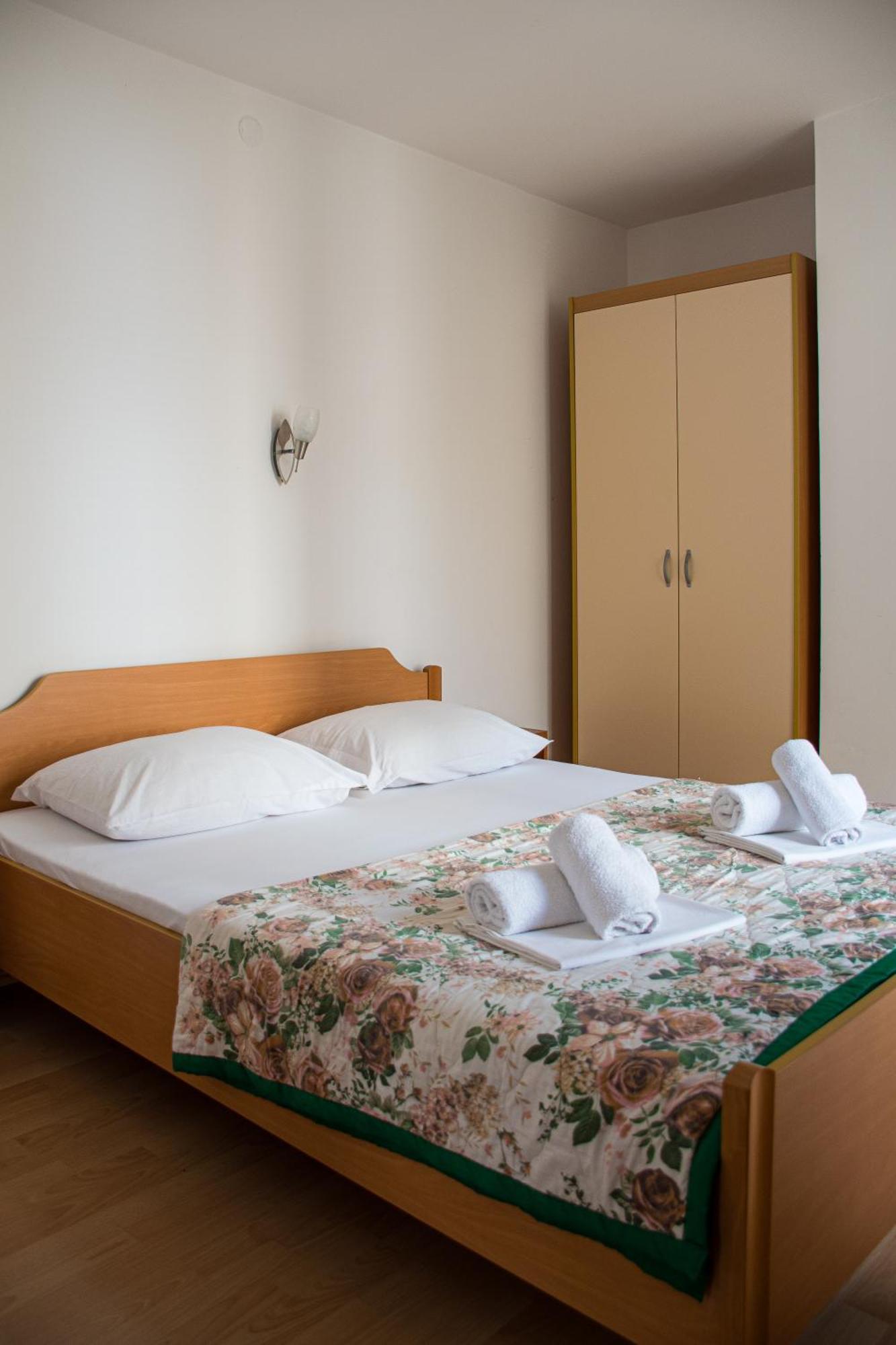 Villa Vojnic Budva Ngoại thất bức ảnh