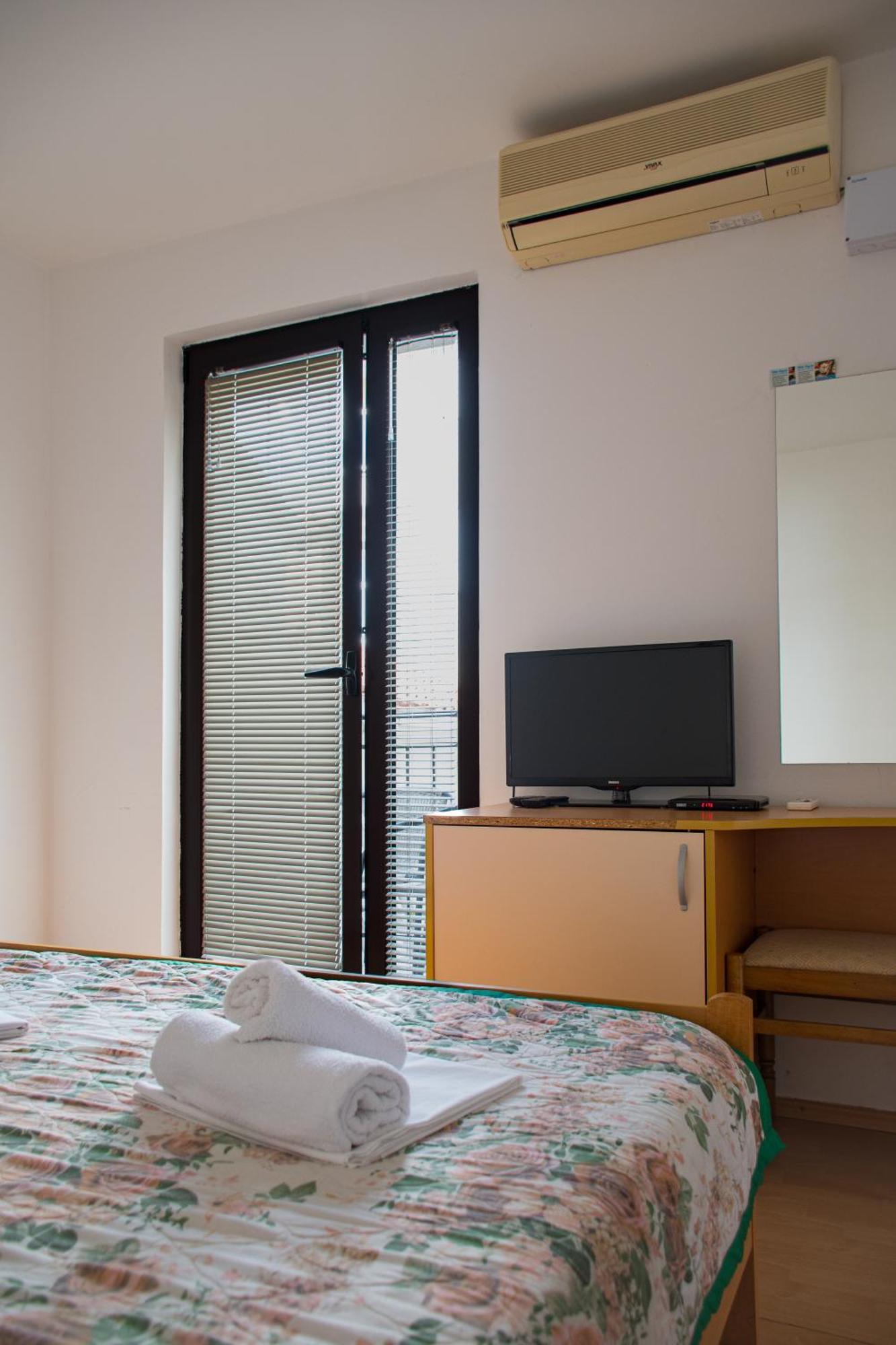 Villa Vojnic Budva Ngoại thất bức ảnh