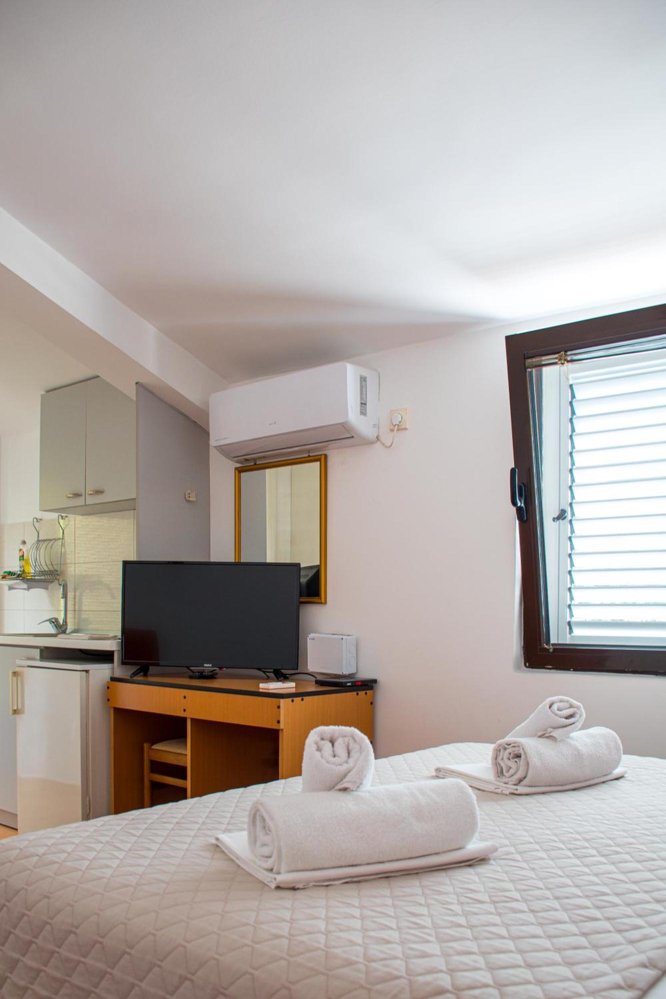 Villa Vojnic Budva Ngoại thất bức ảnh