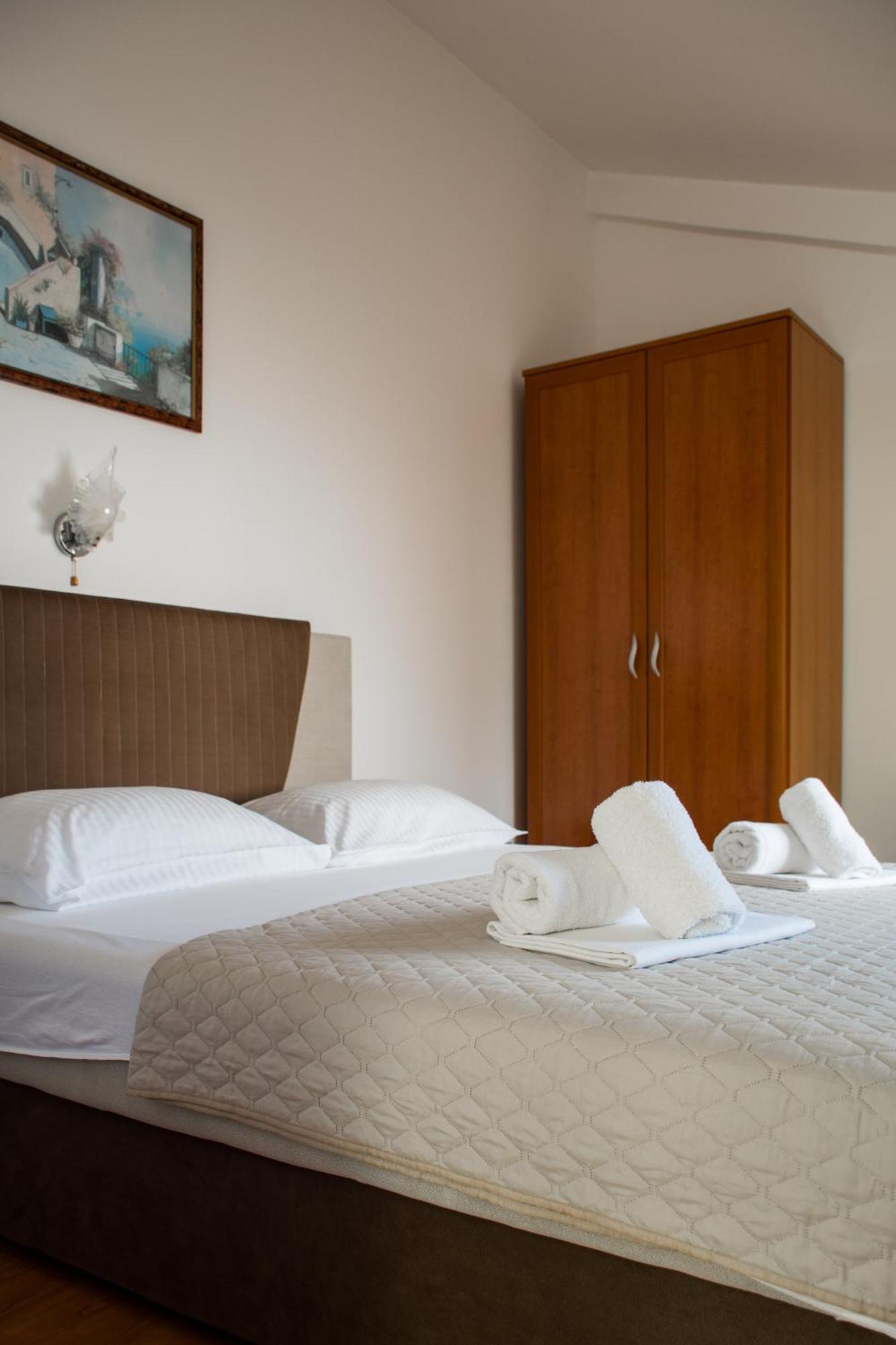 Villa Vojnic Budva Ngoại thất bức ảnh