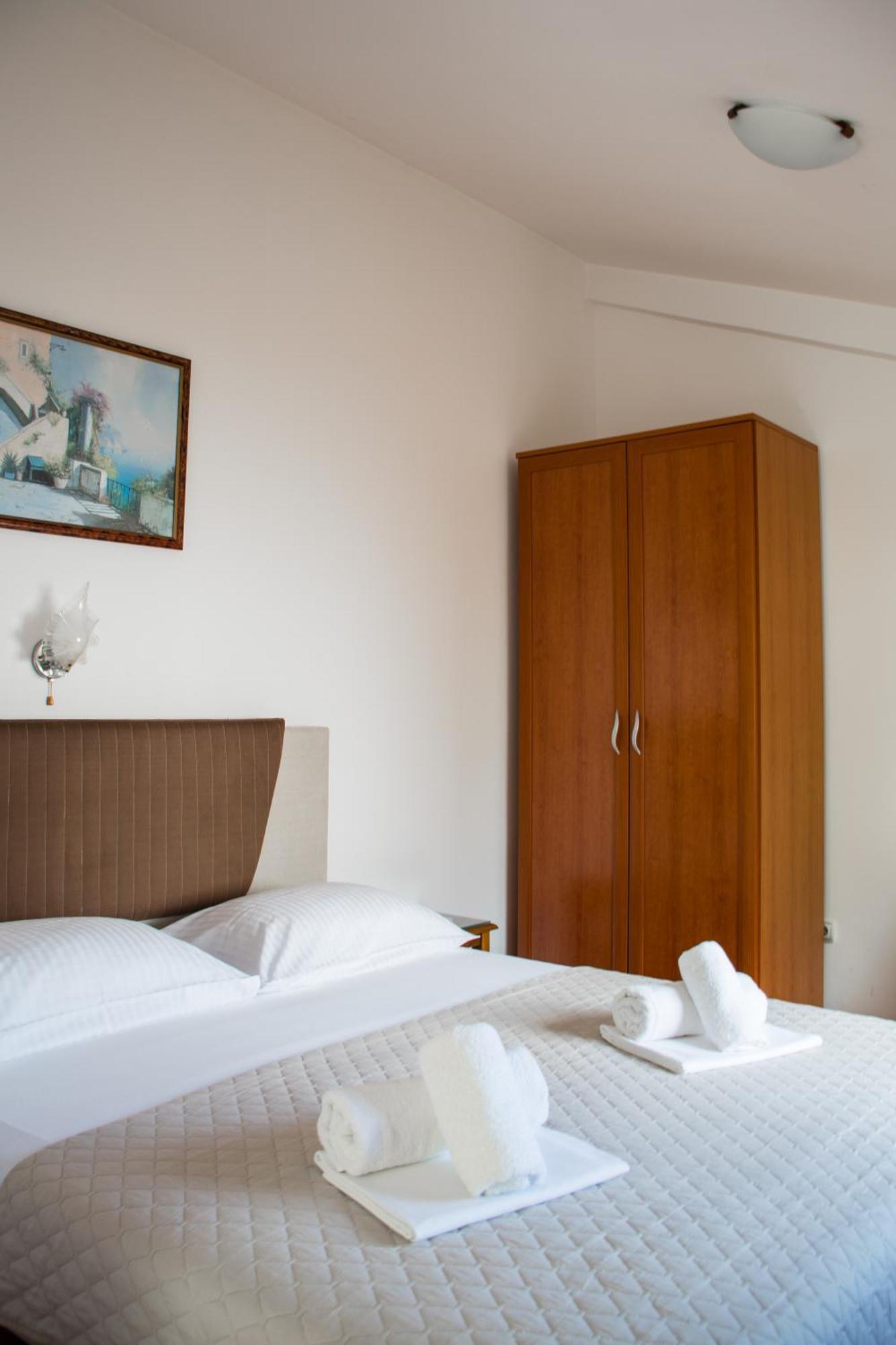 Villa Vojnic Budva Ngoại thất bức ảnh